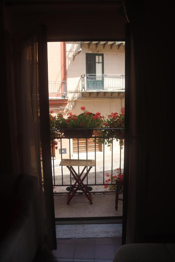Marianna Hotel Isnello Bagian luar foto